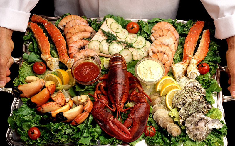 Блюдо с морепродуктами