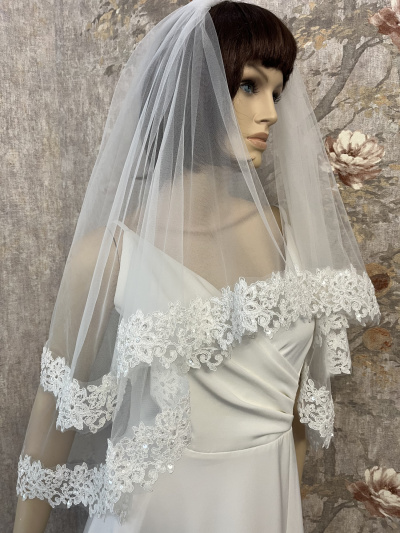 117 Фата, кружево с бисером
