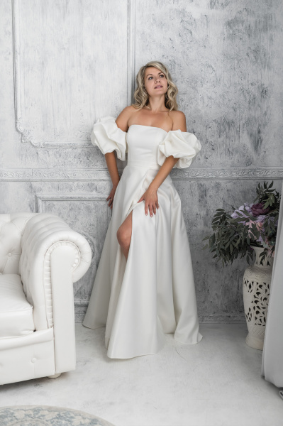 5375 Платье свадебное атласное 
